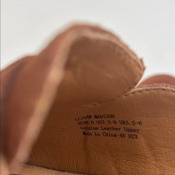 Aetrex Madison clogs. NWOT size 7.5-8 - Picture 16 of 16